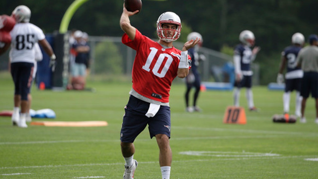 Garoppolo focused on preparation at Patriots minicamp